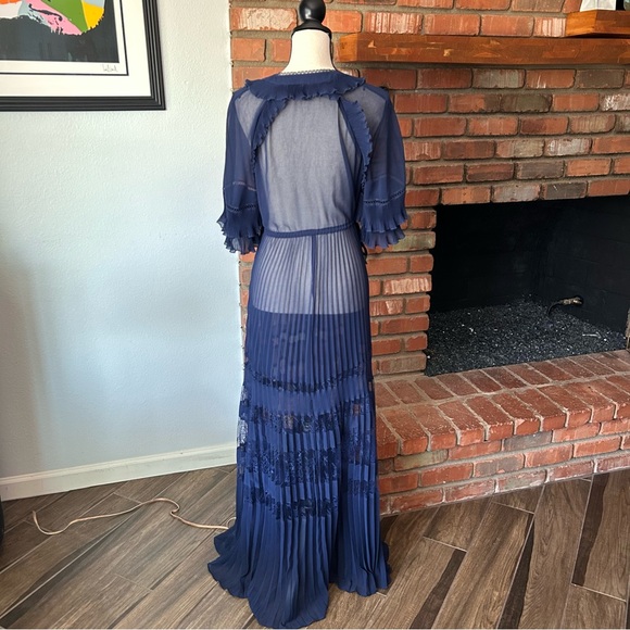 Self-Portrait Ruffled Lace Maxi Dress in Blue Sz 2 - Picture 10 of 15
